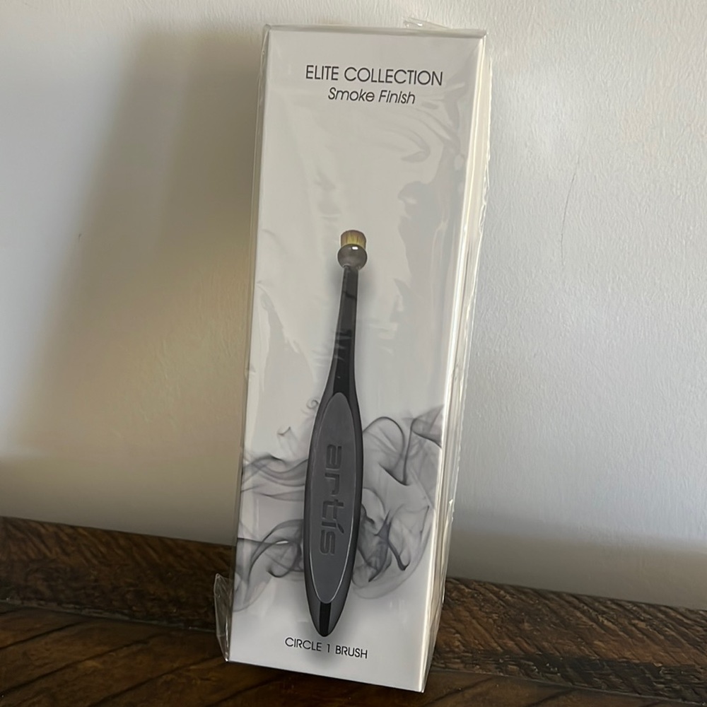 ARTIS Elite Collection Circle 1 Brush